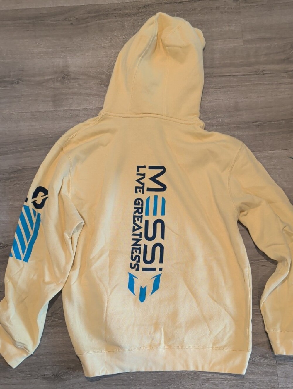Messi X Hard Rock Men's Yellow Pullover Hoodie View 2